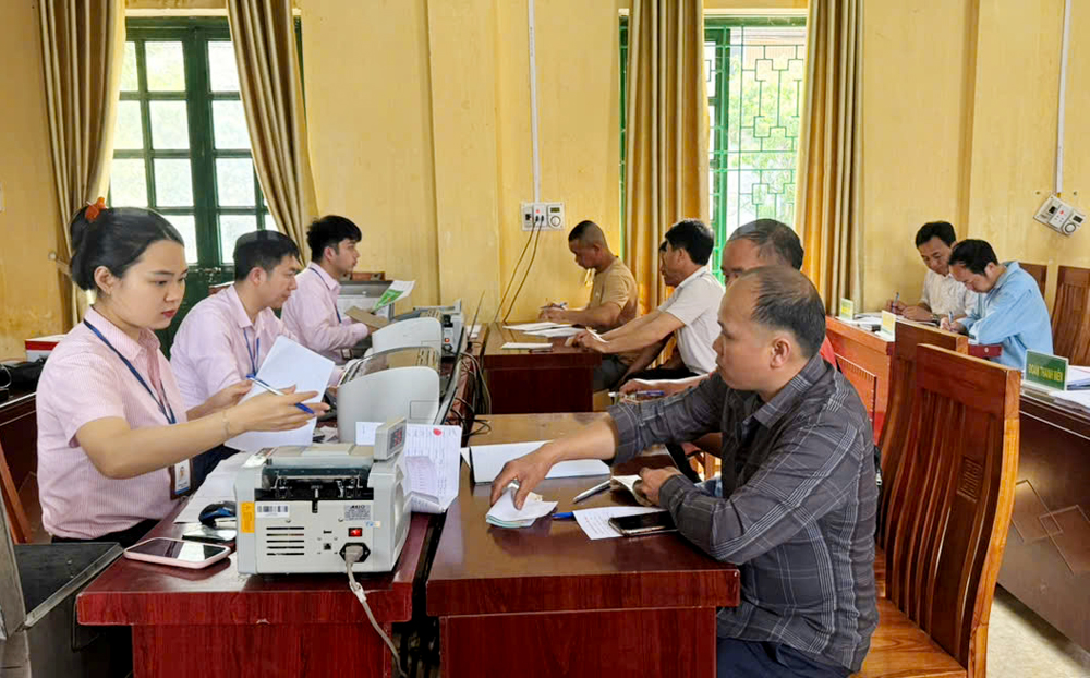 5 tháng đầu năm 2025, Ngân hàng Chính sách xã hội tỉnh Yên Bái đã thực hiện cho gần 10.000 khách hàng vay mới với doanh số trên 692 tỷ đồng.