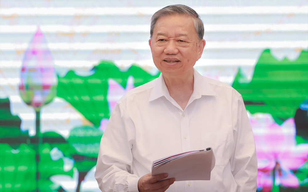 Tổng Bí thư: Ban Tuyên giáo và Dân vận Trung ương đã nhanh chóng ổn định tổ chức bộ máy, tinh gọn biên chế, sắp xếp công tác nội bộ, thể hiện hiệu quả tinh thần 