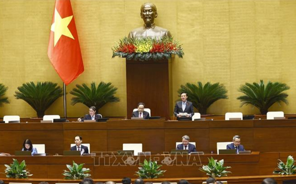 Phó Chủ tịch Quốc hội Nguyễn Khắc Định phát biểu tại phiên họp ngày 11/6/2025.