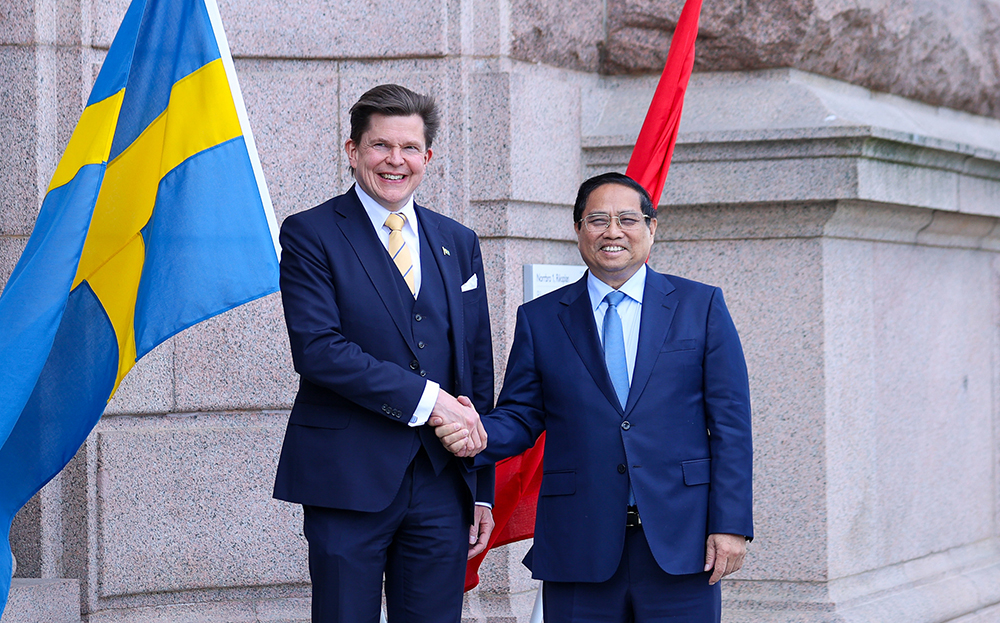 Thủ tướng Phạm Minh Chính và Chủ tịch Quốc hội Thụy Điển Andreas Norlen.
