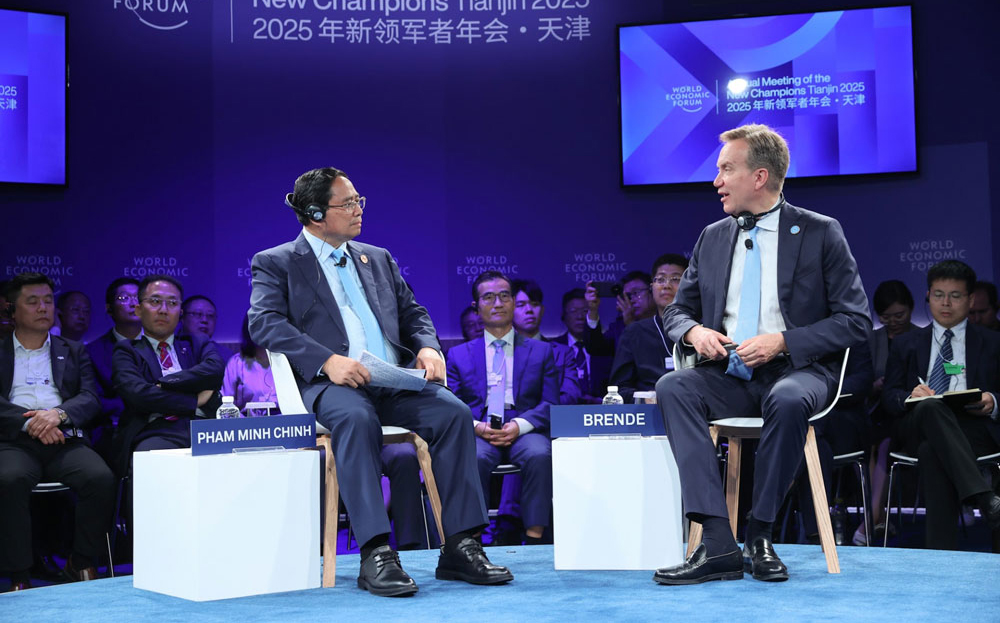 Thủ tướng Phạm Minh Chính dự Đối thoại chính sách với Chủ tịch điều hành WEF Borge Brende về chủ đề “Việt Nam - kỷ nguyên vươn mình: Tầm nhìn đến hành động”.