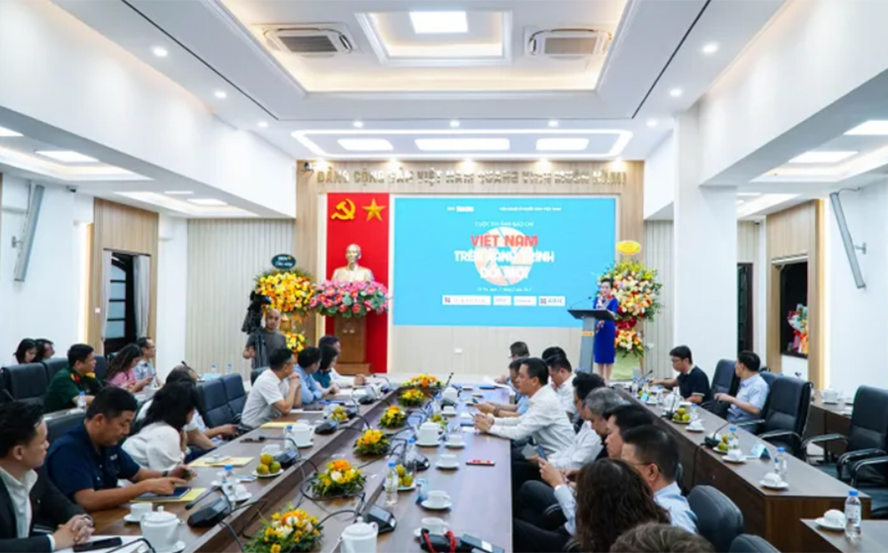 Quang cảnh buổi lễ.