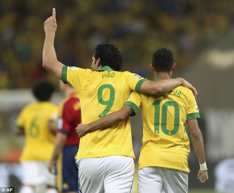 Fred và Neymar - 2 ngôi sao sáng nhất của Brazil ở Confed Cup 2013
