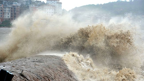 Siêu bão Soulik quét qua miền Đông Trung Quốc