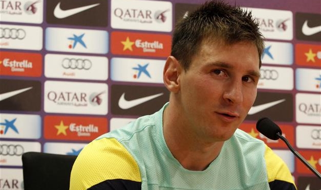Messi trong cuộc họp báo