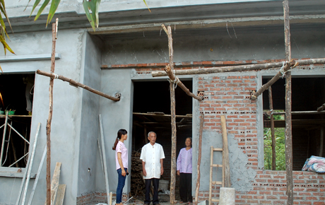 Ngôi nhà của gia đình thương binh Trần Phú Vinh, xã Sơn Thịnh là một trong 7 nhà được sửa chữa và làm mới trong năm 2017