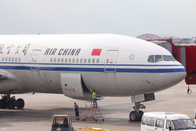 Từ ngày 13/7, các hãng hàng không rung Quốc bị hạn chế thực hiện số chuyến bay tới thủ đô Paris của Pháp.