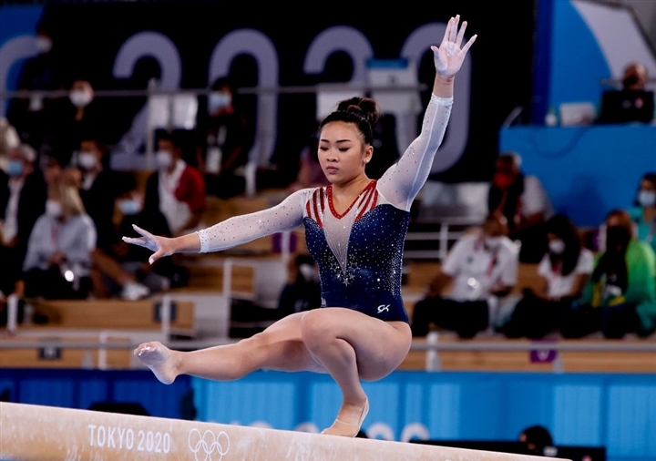 Sunisa Lee giành HCV Olympic Tokyo 2020.