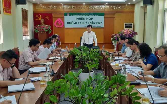 Đồng chí Ngô Hạnh Phúc - Phó Chủ tịch UBND, Trưởng Ban Đại diện Hội đồng quản trị NHCSXH tỉnh kết luận phiên họp.
