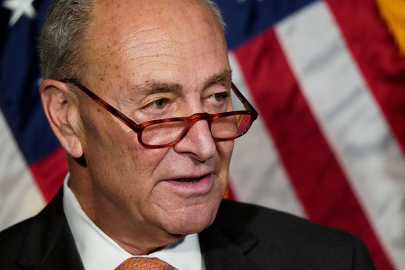 Lãnh đạo phe đa số tại Thượng viện Mỹ, thượng nghị sĩ Dân chủ Chuck Schumer.