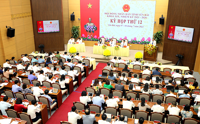 Quang cảnh kỳ họp thứ 12 - HĐND tỉnh