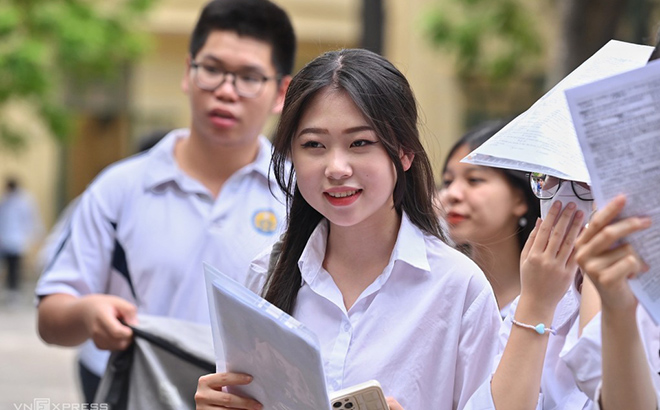 Thí sinh dự thi tốt nghiệp THPT 2023 tại Hà Nội. (Ảnh minh họa)