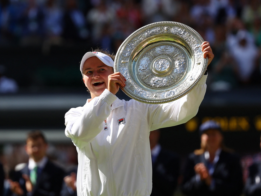 Krejcikova vô địch đơn nữ Wimbledon 2024.