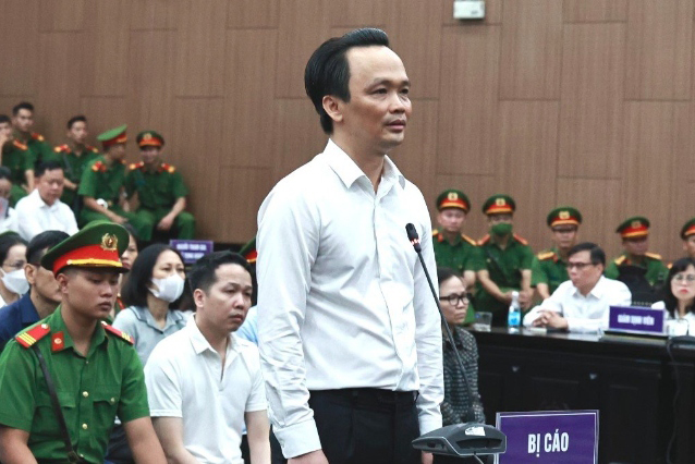Bị cáo Trịnh Văn Quyết khai báo tại tòa