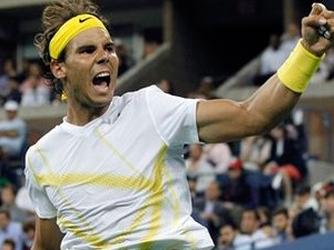 Nadal vượt khó.