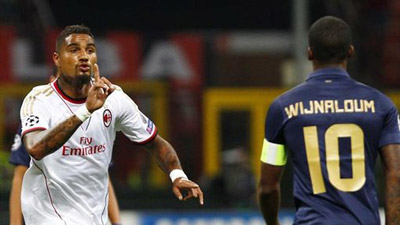 Tiền vệ Kevin-Prince Boateng (phải) góp công lớn trong chiến thắng của AC Milan trước PSV.