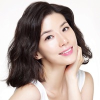 Diễn viên Lee Bo Young xinh đẹp.