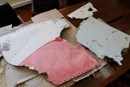 Các mảnh vỡ được xác định là của MH370 được tìm thấy ở Mozambique, trong cuộc họp báo ở Maputo, Mozambique ngày 6/9/2016.