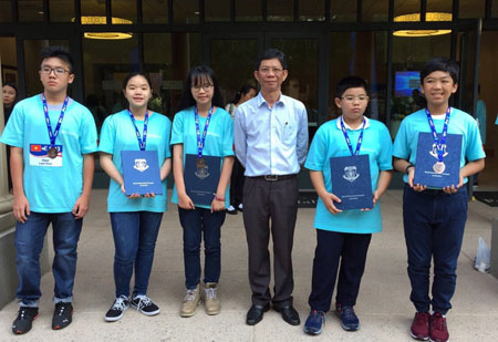 5 học sinh giành huy chương tại chung kết cuộc thi Toán học thế giới WMO 2018.