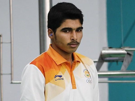 Xạ thủ 16 tuổi người Ấn Độ Saurabh Chaudhary.