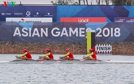 Đội Rowing nữ mang về HCV đầu tiên cho thể thao Việt Nam ở ASIAD 2018.