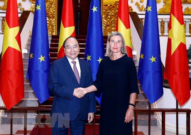 Thủ tướng Nguyễn Xuân Phúc tiếp bà Federica Mogherini - Phó Chủ tịch Ủy ban châu Âu, chiều 5/8