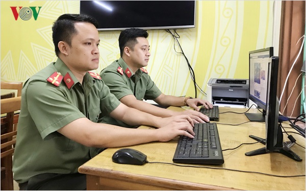 Công an tỉnh Yên Bái theo dõi, xử lí nghiêm các hành vi đăng tải thông tin sai sự thật trên mạng xã hội.