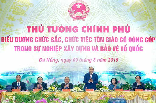 Thủ tướng phát biểu tại buổi gặp mặt.