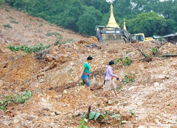 Vụ lở đất gây nhiều thương vong tại Myanmar.