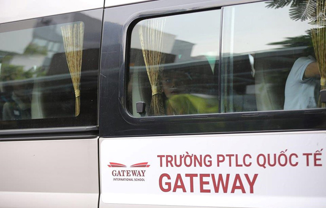 Xe đưa đón học sinh của Trường Phổ thông liên cấp Gateway.