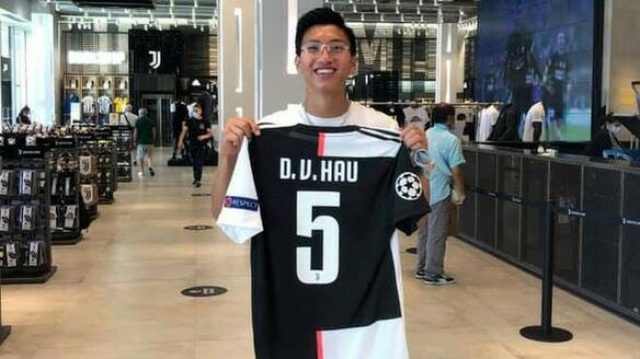 Báo Thái Lan: “Đoàn Văn Hậu về nước với áo số 5 của… Juventus”