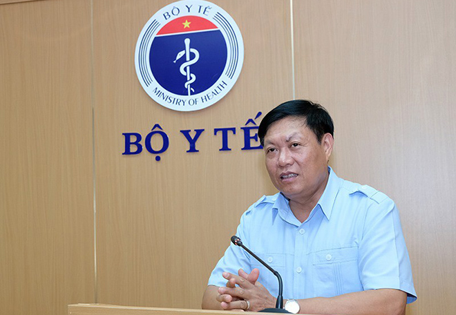 Thứ trưởng Bộ Y tế Đỗ Xuân Tuyên phát biểu tại Lễ tiếp nhận.
