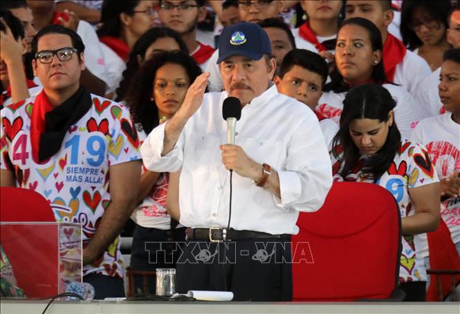 Tổng thống Nicaragua Daniel Ortega (giữa) phát biểu tại một sự kiện ở thủ đô Managua. Ảnh tư liệu