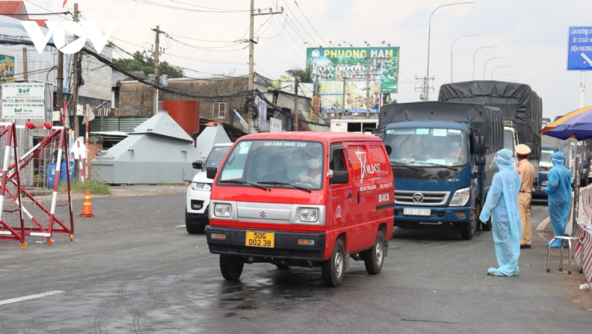 Thành phố Thuận An đang siết chặt kiểm soát người, phương tiện vào địa bàn.