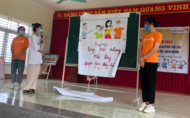 Many messages given by children at the forum in Khanh Thien commune (Luc Yen district).
