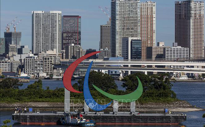 Biểu tượng của Paralympic Tokyo 2020 tại quận Odaiba, Tokyo (Nhật Bản) ngày 20/8/2021.