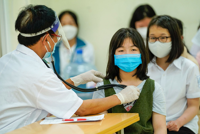 Hà Nội tiêm vaccine cho trẻ hồi tháng 4/2022.