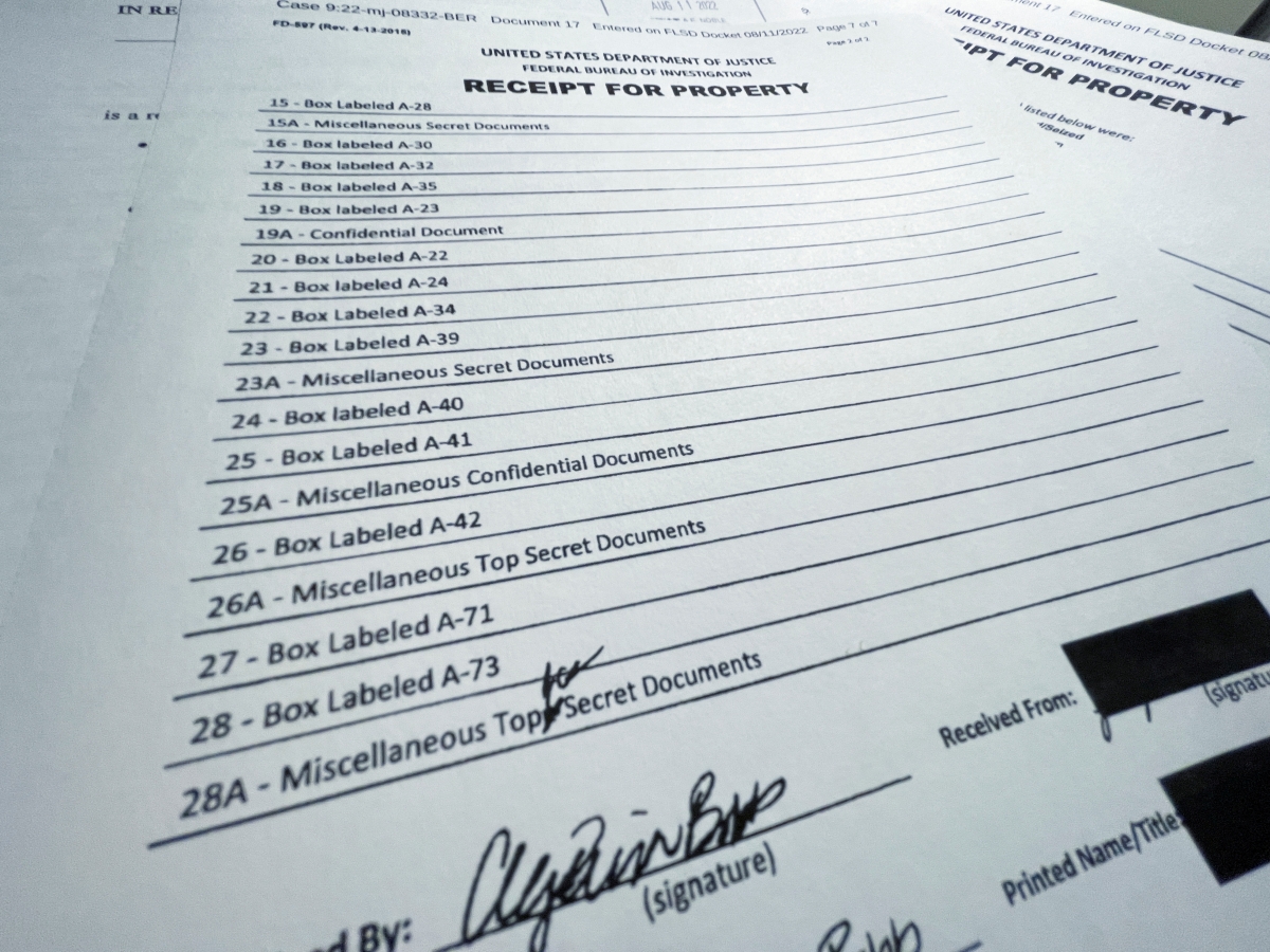 Danh sách tài liệu được thu giữ sau khi FBI khám xét dinh thự Mar-a-Lago của cựu Tổng thống Donald Trump.