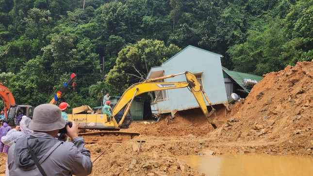 Vụ sạt lở đèo Bảo Lộc khiến anh Phạm Ngọc Anh và 3 cán bộ, chiến sĩ CSGT tử vong