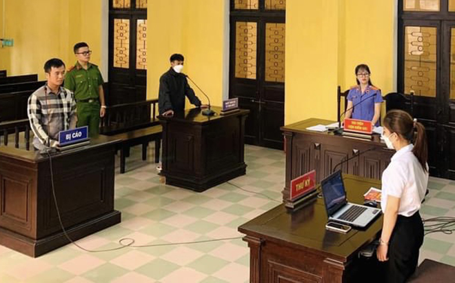 Cán bộ Viện Kiểm sát nhân dân thành phố Yên Bái tham gia phiên tòa xét xử hình sự.