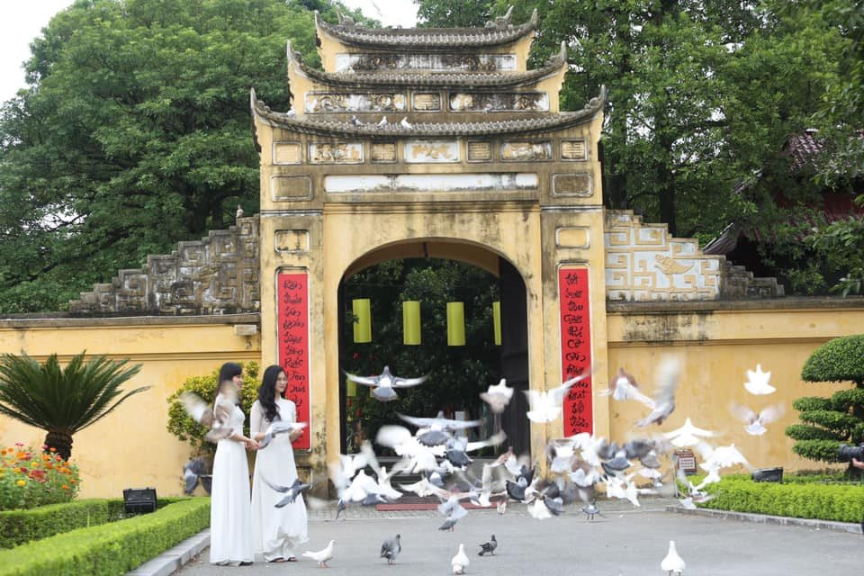 Một di tích trong khu di sản Hoàng thành Thăng Long.