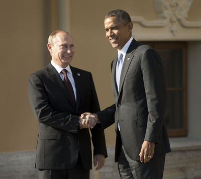Tổng thống Nga Putin bắt tay Tổng thống Mỹ Obama tại Hội nghị G-20 ngày 5-9.