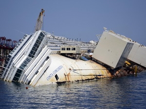 Siêu tàu Costa Concordia.