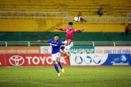 Bóng đá VN sẽ rất khó phát triển nếu V-League cứ vắng khán giả.