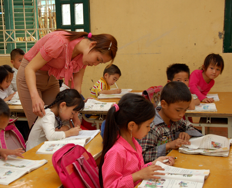 Có 93% giáo viên bậc tiểu học đạt chuẩn và trên chuẩn. Ảnh Quang Tuấn