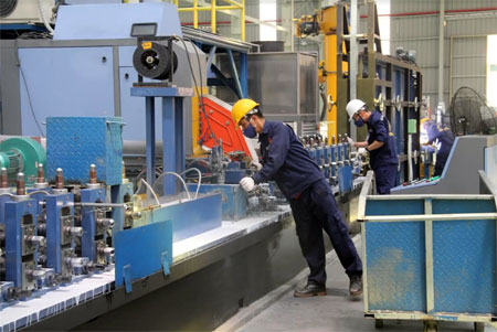 Nhà máy Vật liệu xây dựng Hoa Sen Yên Bái đi vào sản xuất đã mang lại hiệu quả kinh tế cao.