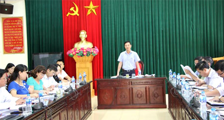 Đồng chí Phó Chủ tịch UBND tỉnh Dương Văn Tiến và đoàn công tác làm việc với thị xã Nghĩa Lộ về chương trình Tuần VH – DL Mường Lò, năm 2018.
