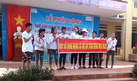 Diễn đàn trẻ em các cấp được tổ chức trên địa bàn huyện Văn Chấn giúp trẻ em hiểu được quyền và nghĩa vụ của mình.