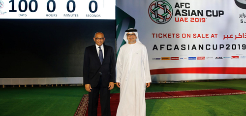 Đại diện Ban Tổ chức Asian Cup 2019 tại buổi lễ.