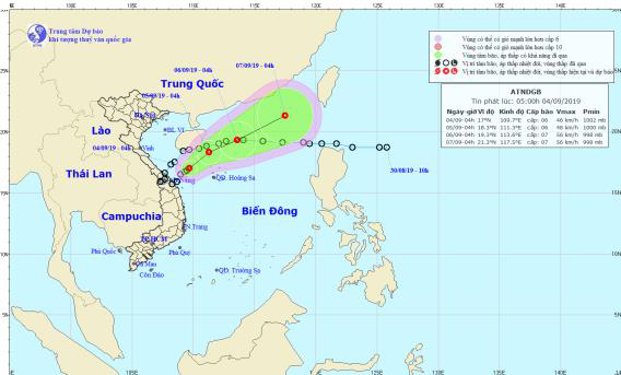 Hồi 4 giờ ngày 4/9, vị trí tâm áp thấp nhiệt đới cách đất liền các tỉnh Quảng Trị-Quảng Ngãi khoảng 180km về phía Đông Đông Bắc.